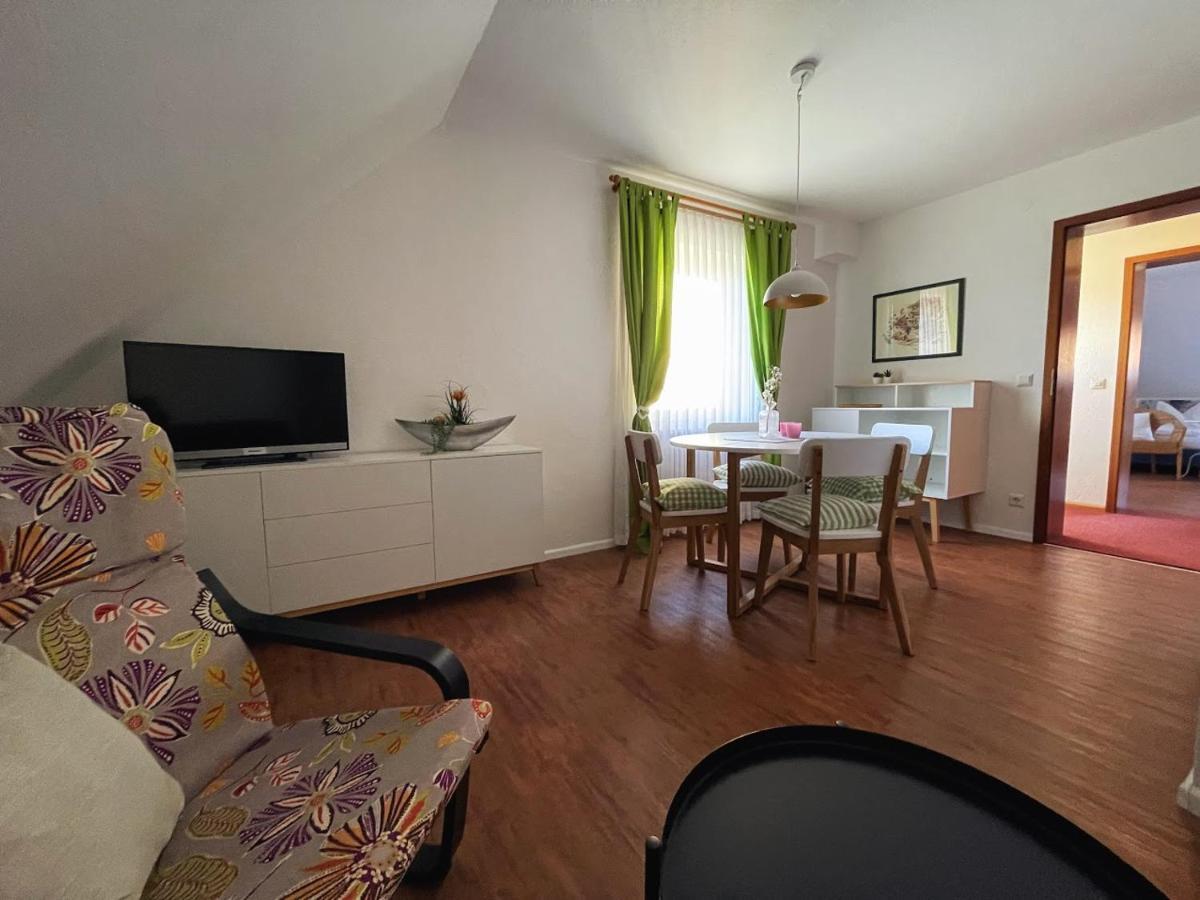 Zum Schwanen Garni Hotel Buggingen ภายนอก รูปภาพ