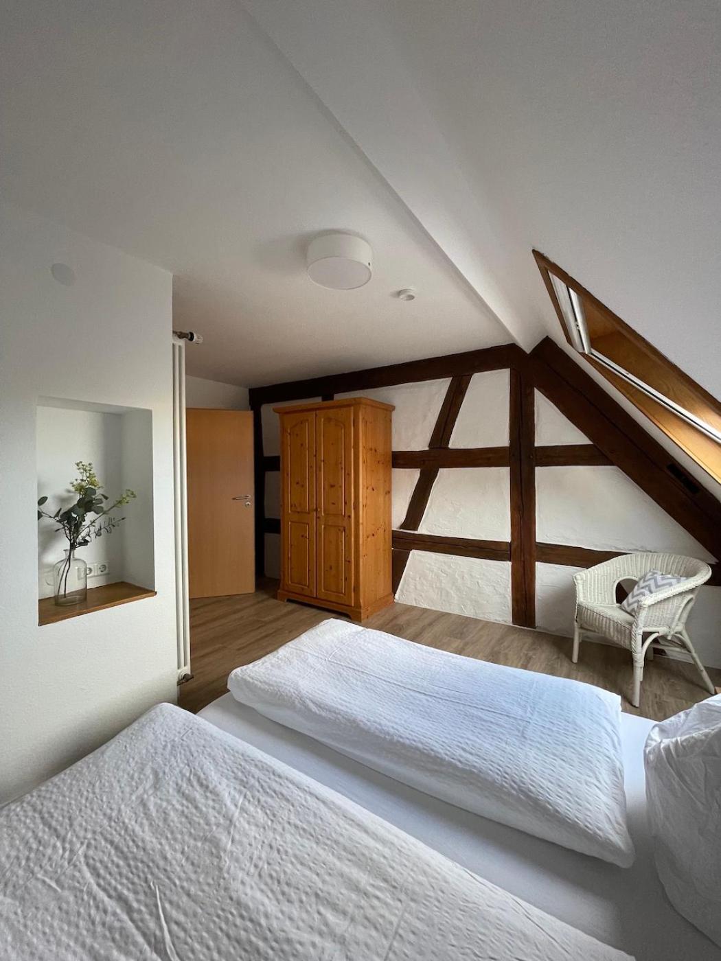 Zum Schwanen Garni Hotel Buggingen ภายนอก รูปภาพ